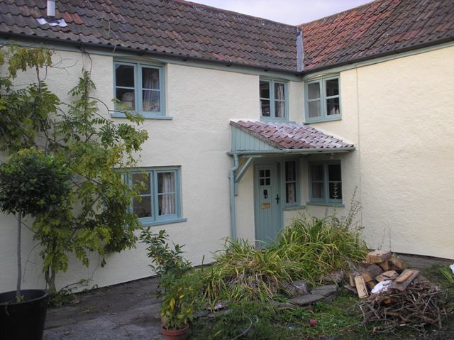 E11